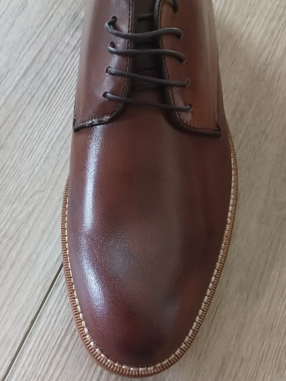 NWB Banana Republic Jeremy men's Oxford dress shoe Chestnut 9.5